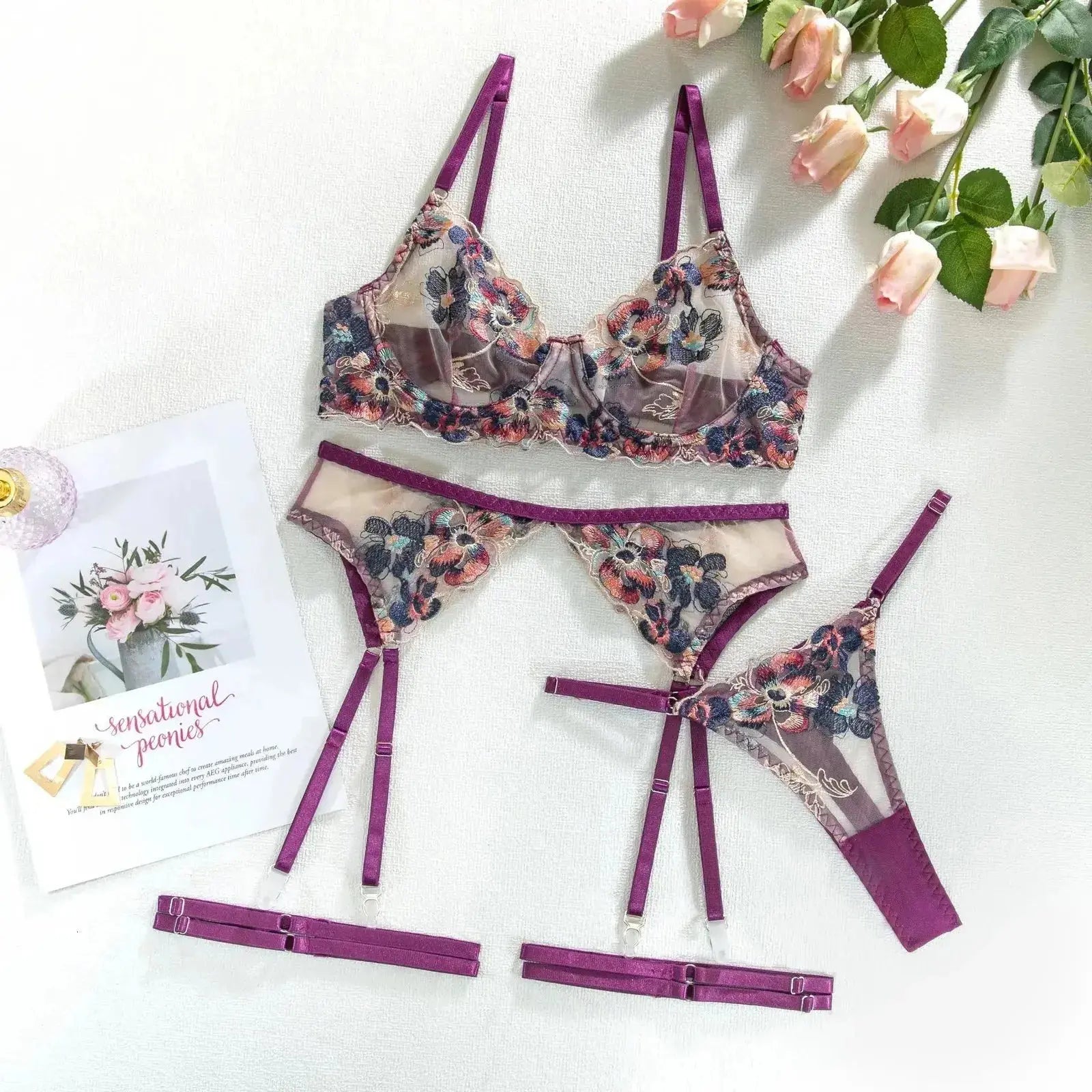 Bliss Lingerie & Garter Set Mono Shyla