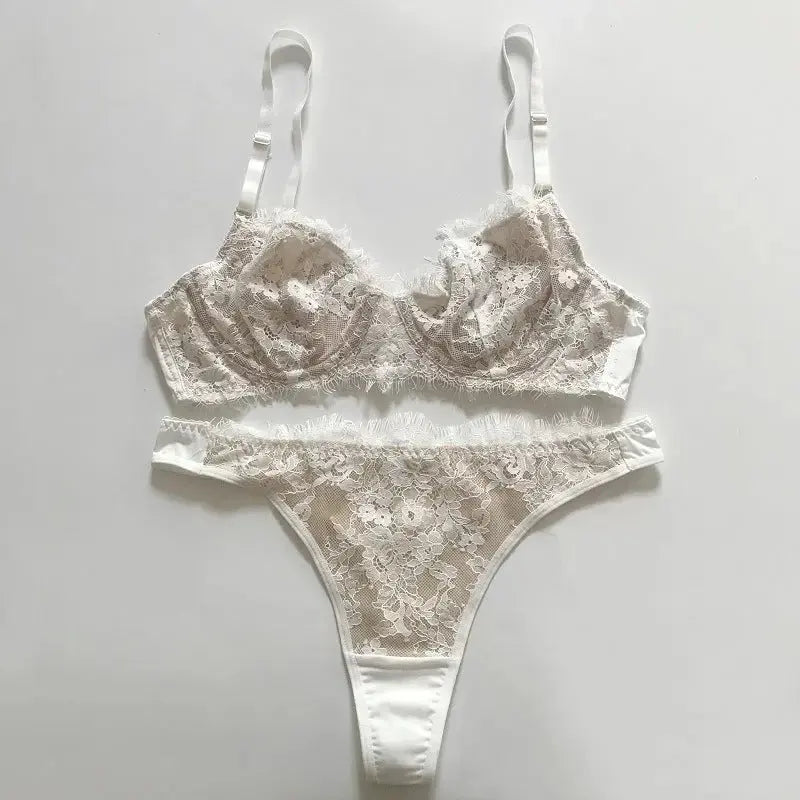 Yasmin Lingerie Set Mono Shyla