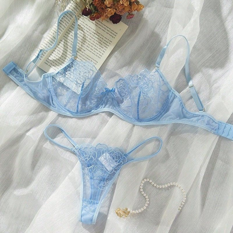 Noele Lingerie Set