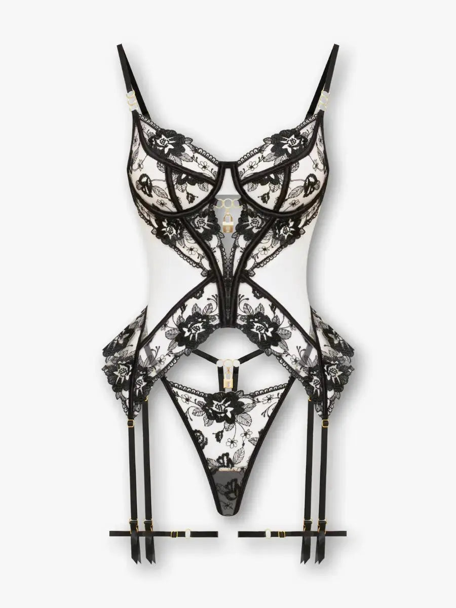 Lotus Lingerie & Garter Set Mono Shyla